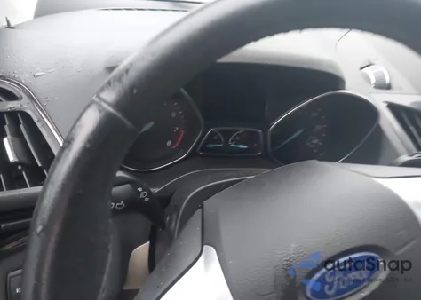 2014 Ford Escape Titanium z USA, uszkodzony, nr VIN 1FMCU9J97EUA51493